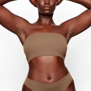 SKIMS Fits Everybody Bandeau 4X BR-BND-2026